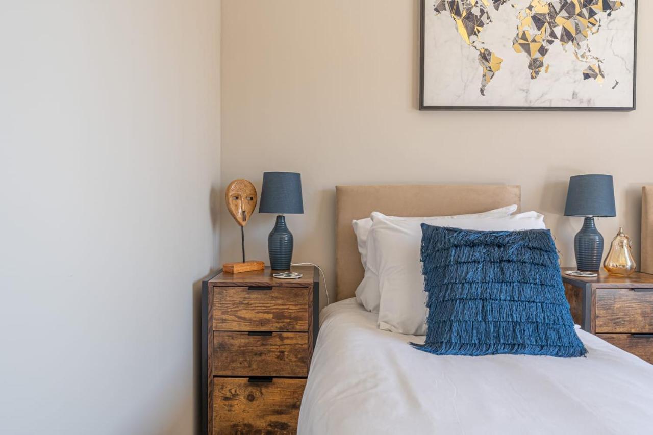 Superb One Bedroom Apartment In Coventry Cv1 *New* Kültér fotó